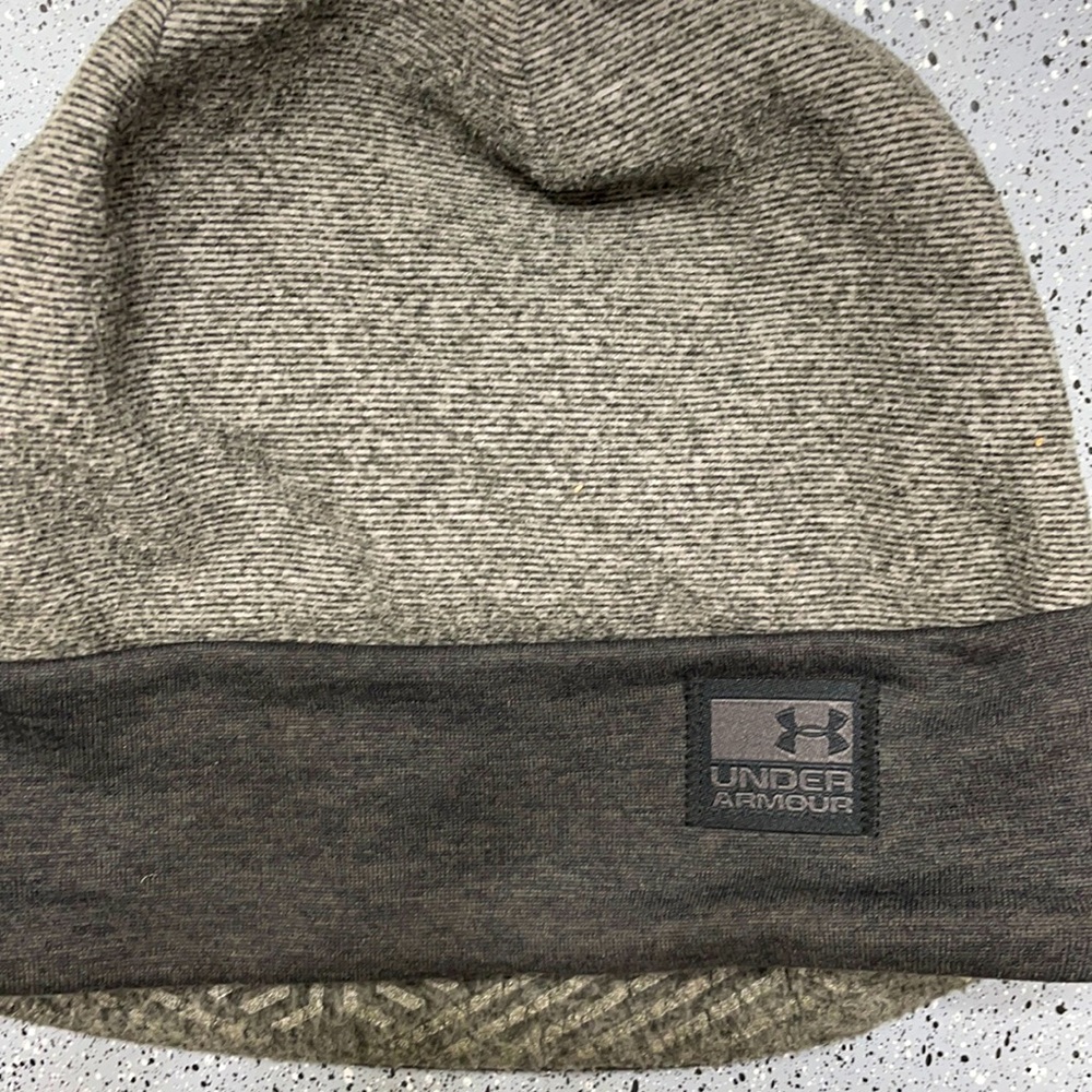 Under armour beanie